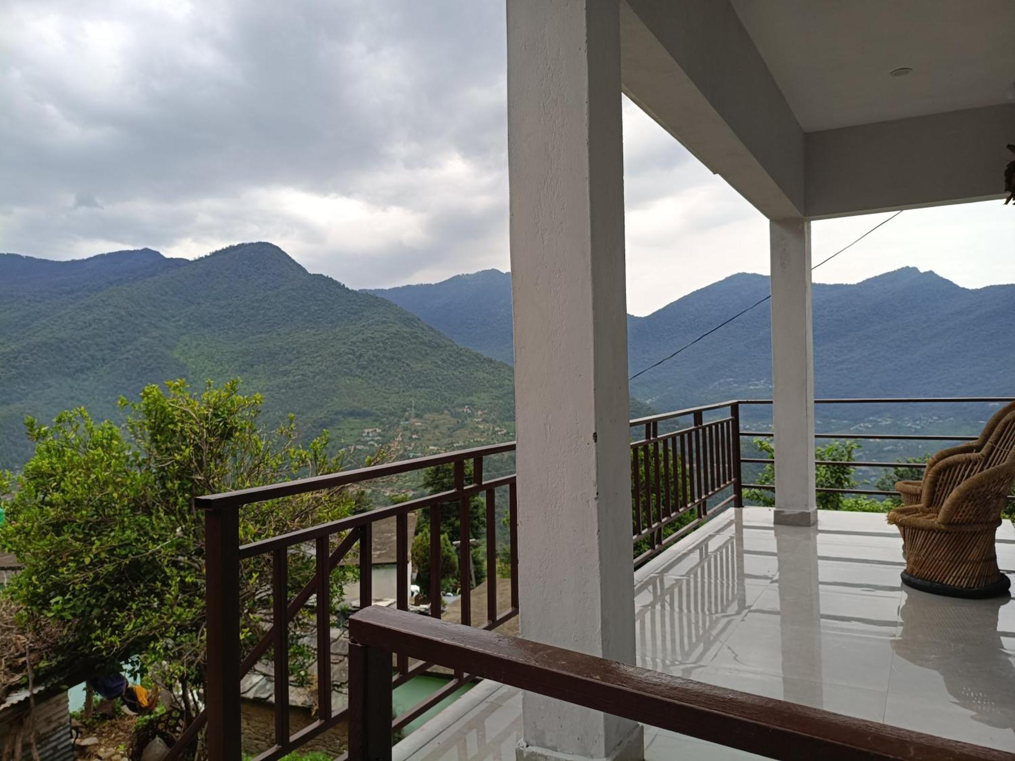 Mayur Homestay Ukhimath Екстер'єр фото